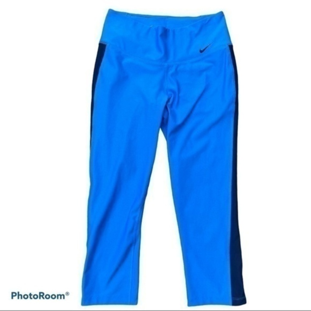 Nike Dri-Fit Capri     BBB1